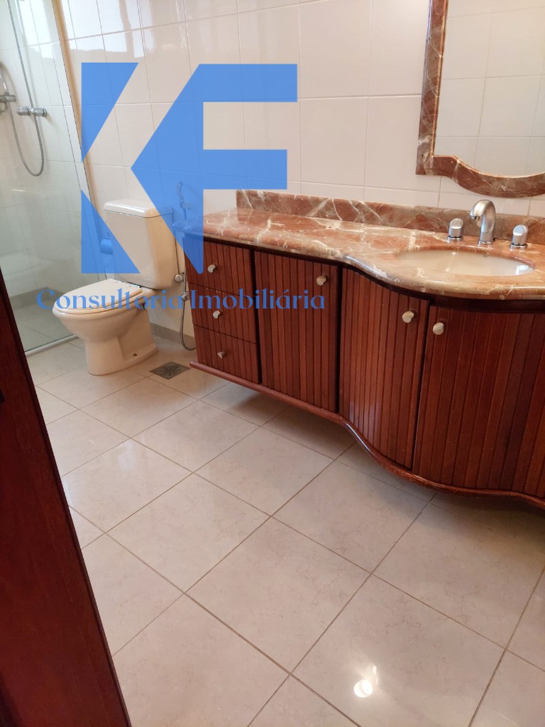 Apartamento à venda com 3 quartos, 242m² - Foto 15