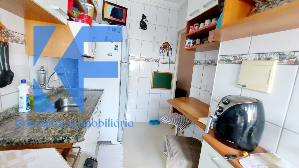 Apartamento à venda com 2 quartos, 48m² - Foto 18