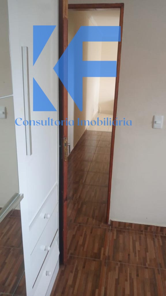 Casa à venda com 2 quartos, 60m² - Foto 6