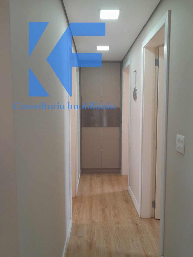 Apartamento à venda com 2 quartos, 70m² - Foto 18