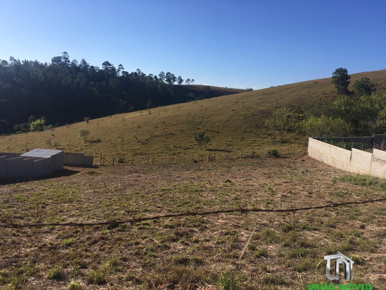 Terreno à venda, 2034m² - Foto 1