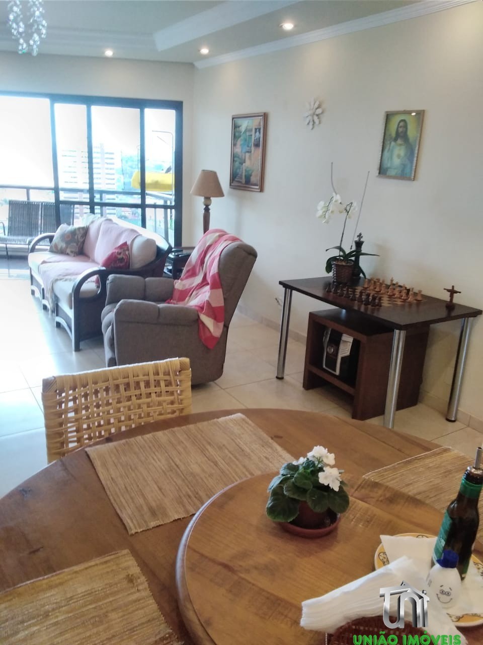 Apartamento à venda com 4 quartos, 147m² - Foto 7