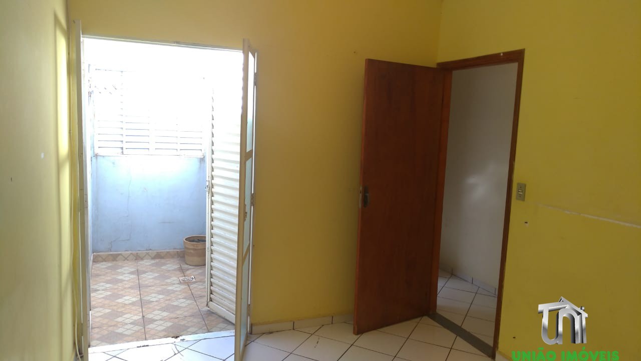 Casa à venda com 2 quartos - Foto 4