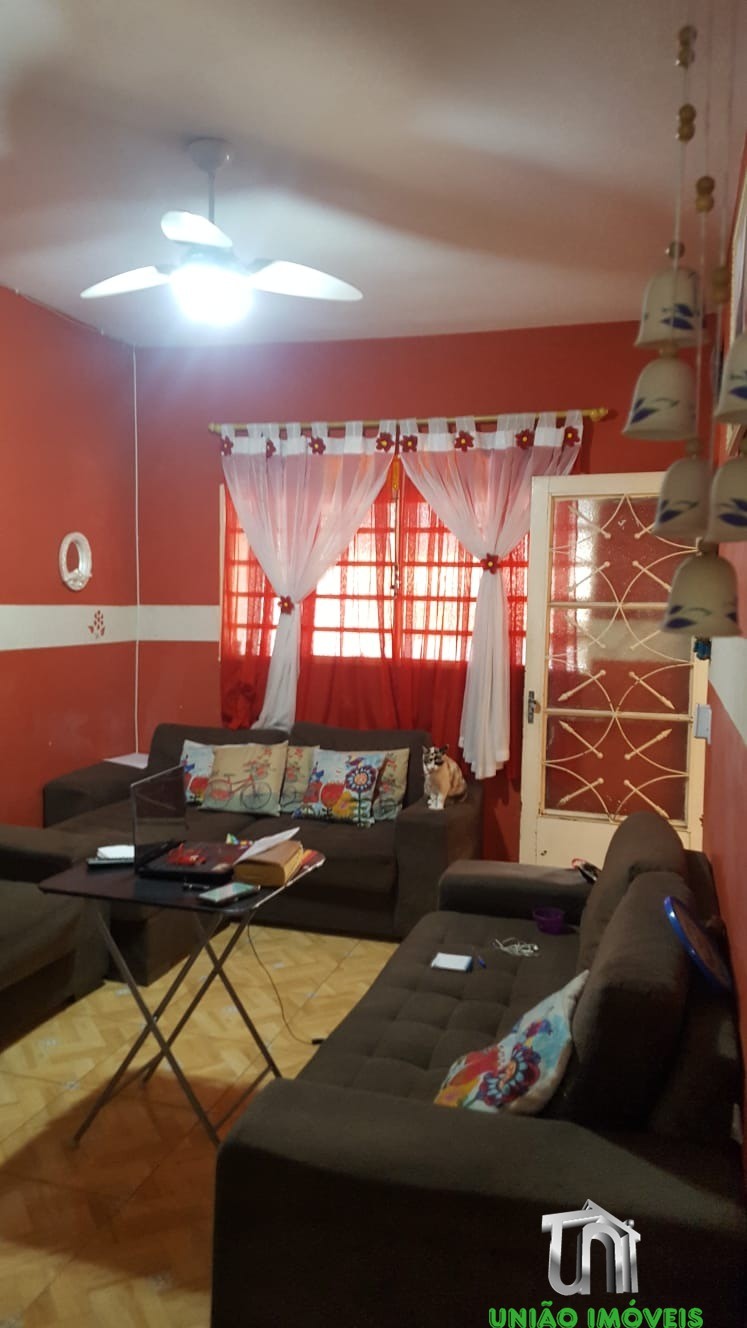 Casa à venda com 2 quartos - Foto 4