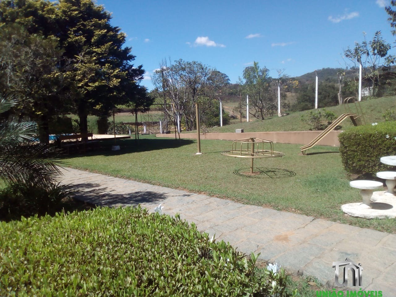 Fazenda à venda com 3 quartos, 10000m² - Foto 12