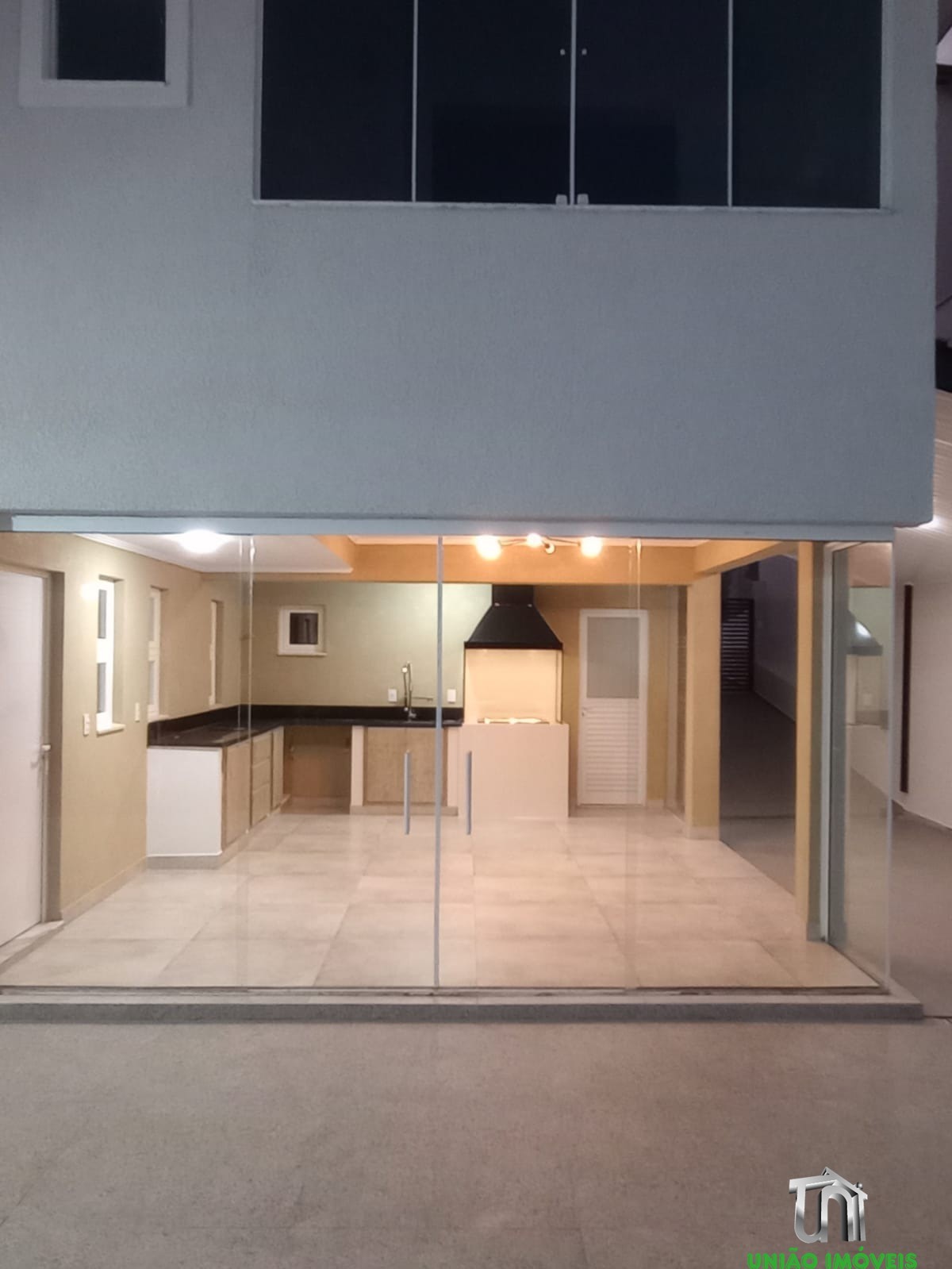 Casa à venda com 3 quartos, 250m² - Foto 20