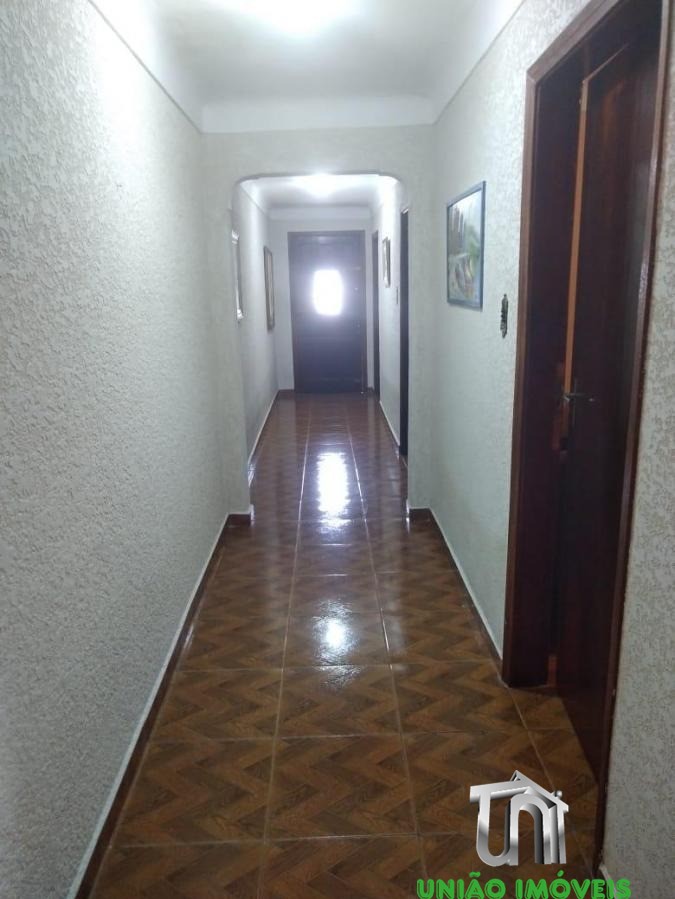 Casa à venda com 3 quartos - Foto 4