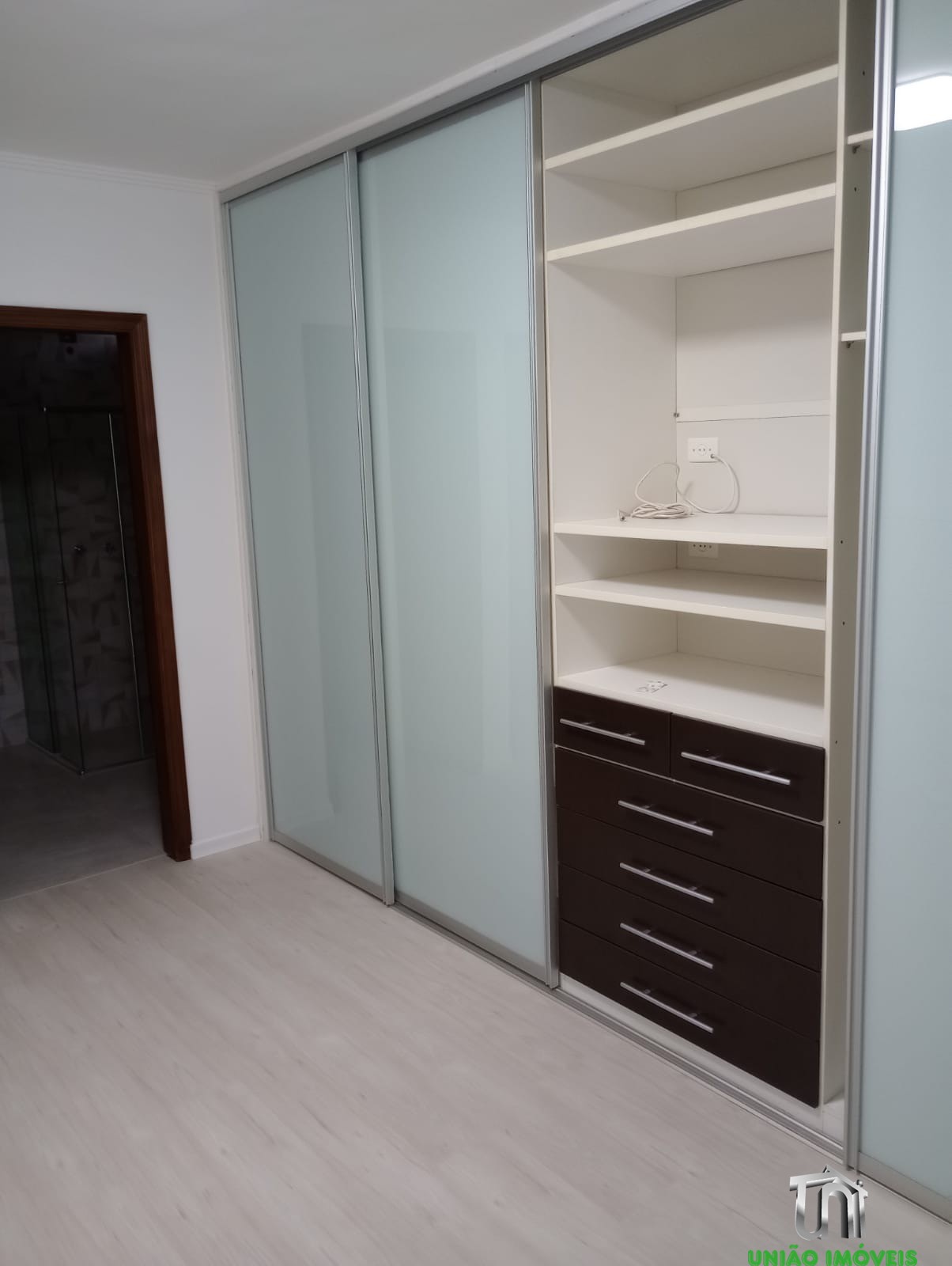 Casa à venda com 3 quartos, 250m² - Foto 47