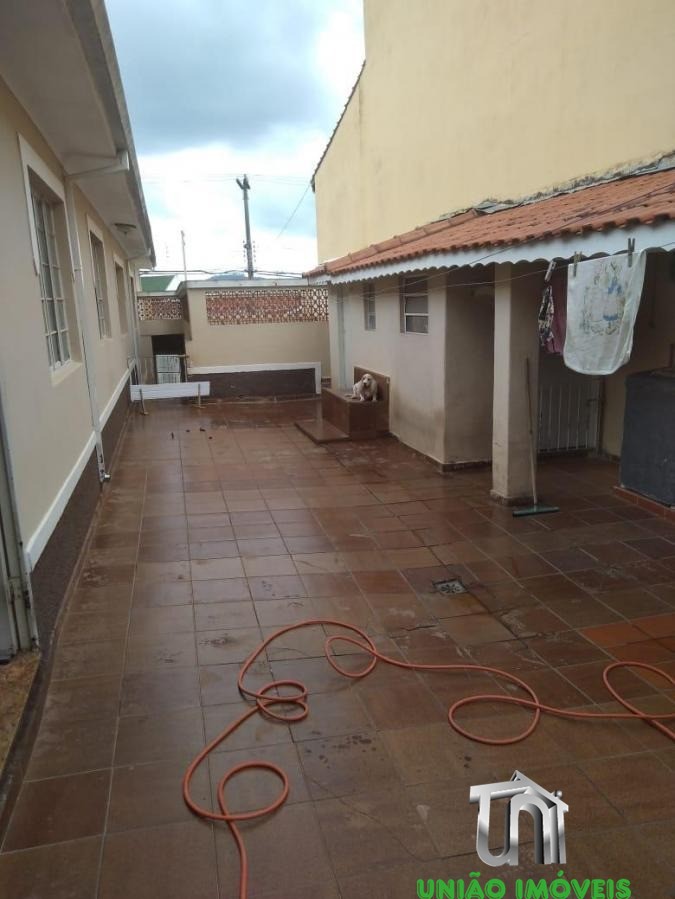 Casa à venda com 3 quartos - Foto 2