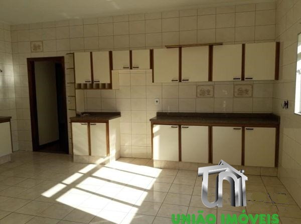 Casa à venda e aluguel com 3 quartos - Foto 8