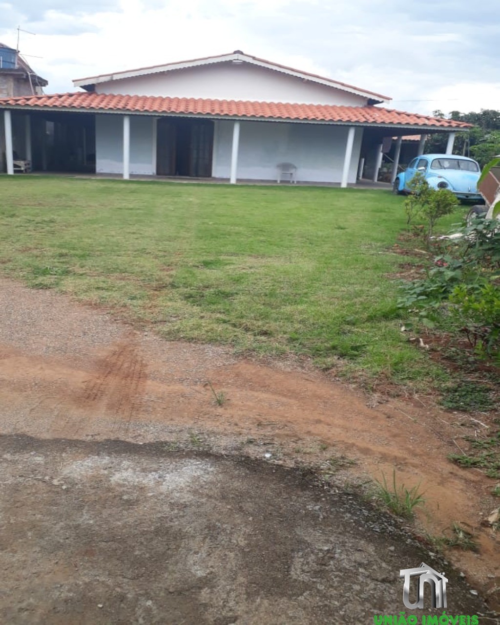 Fazenda à venda com 2 quartos, 1000m² - Foto 1