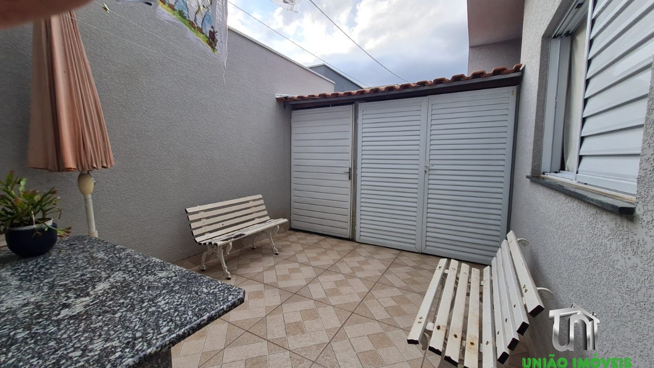 Casa à venda com 3 quartos, 147m² - Foto 6