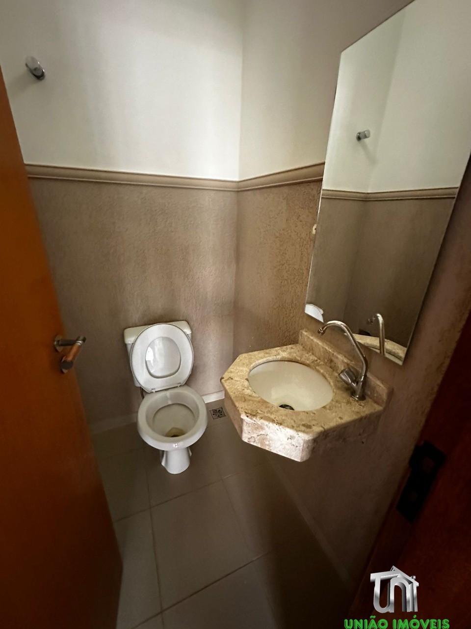 Casa à venda e aluguel com 3 quartos - Foto 7