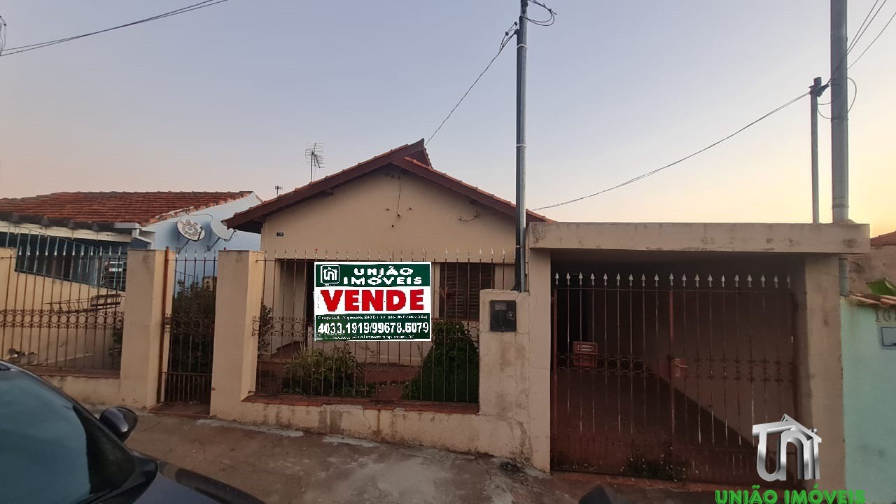 Casa à venda com 2 quartos - Foto 1