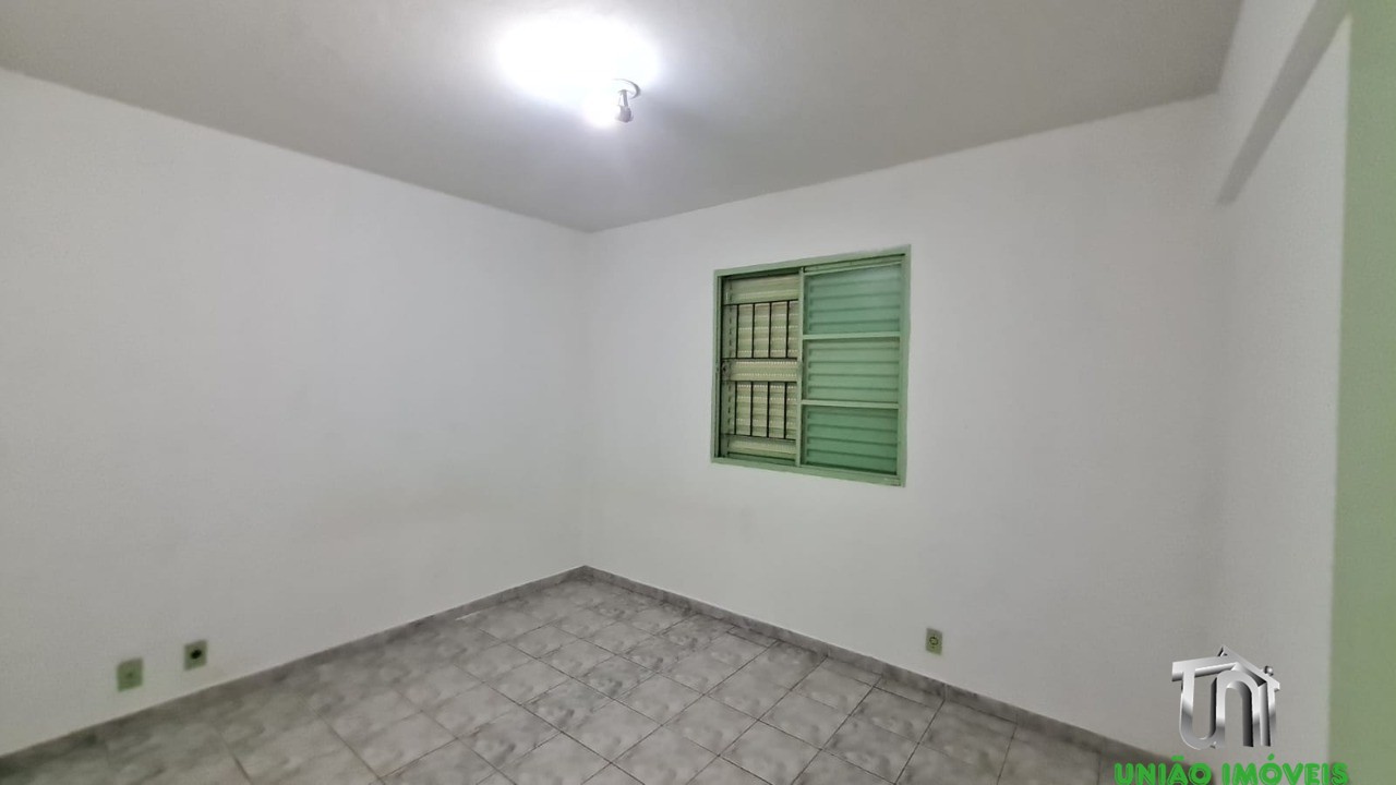 Apartamento para alugar com 2 quartos, 55m² - Foto 2