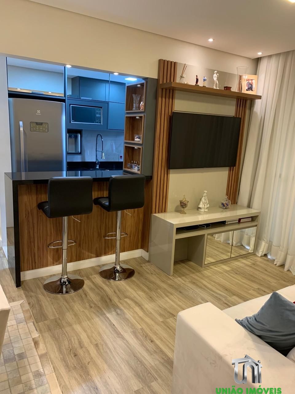 Apartamento para alugar com 2 quartos, 69m² - Foto 7