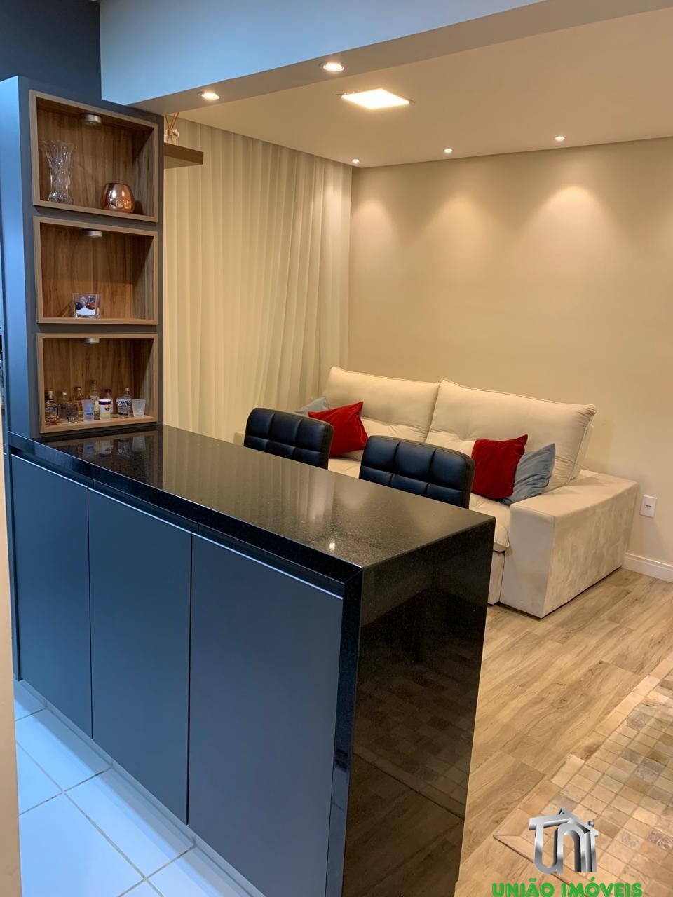 Apartamento para alugar com 2 quartos, 69m² - Foto 9