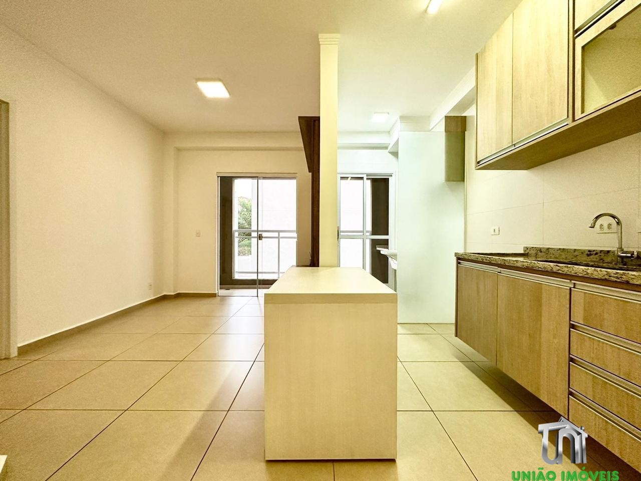 Apartamento para alugar com 1 quarto, 40m² - Foto 2