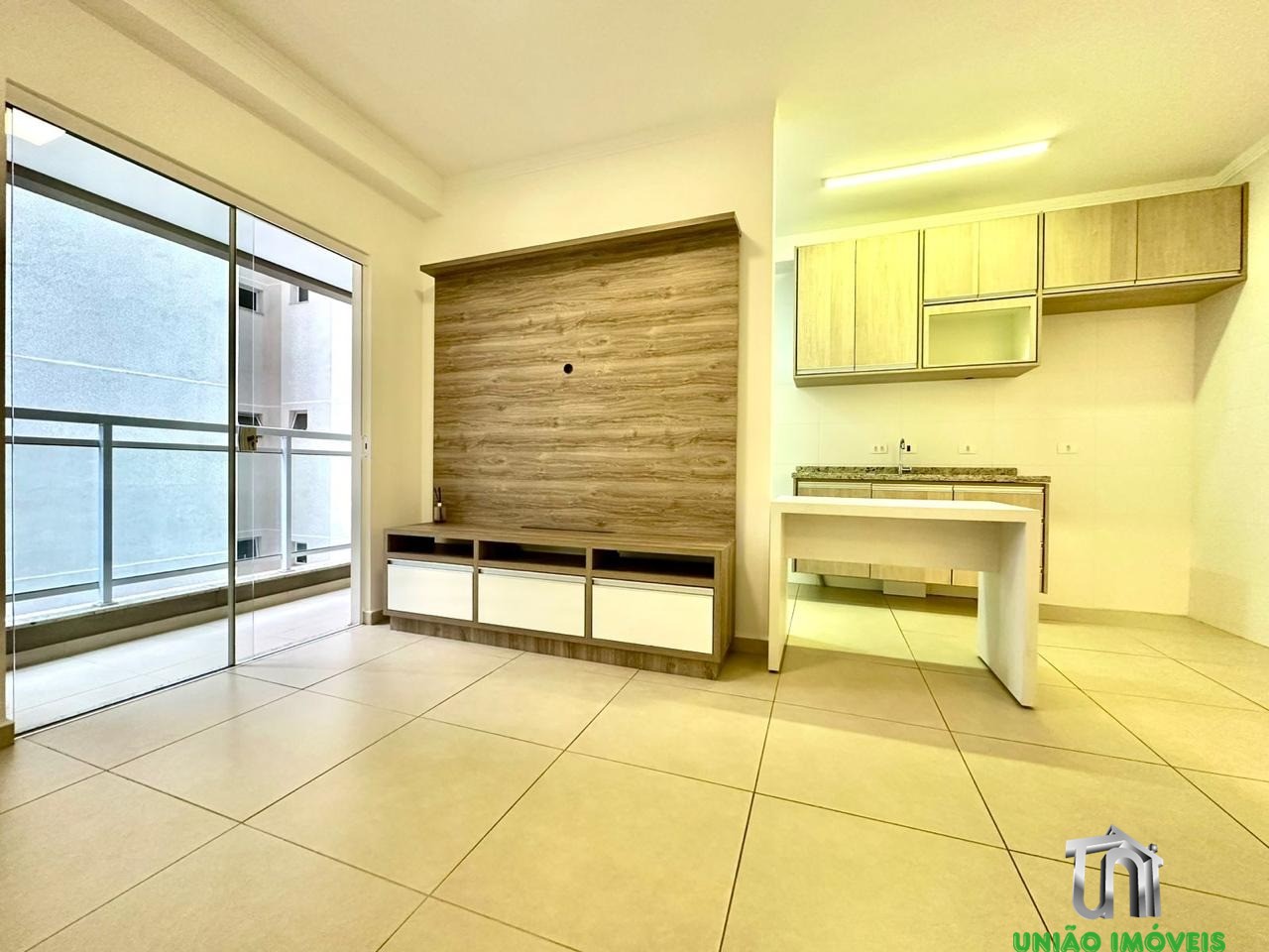 Apartamento para alugar com 1 quarto, 40m² - Foto 1