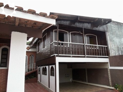 Casa para alugar com 3 quartos, 250m² - Foto 23