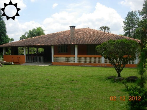 Fazenda à venda com 3 quartos, 450m² - Foto 1