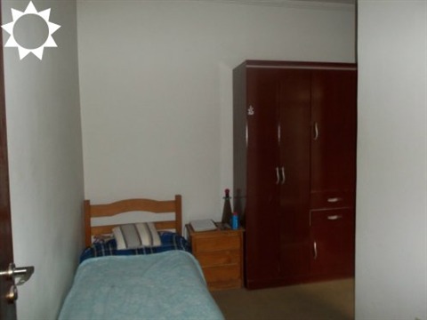 Casa à venda com 2 quartos, 80m² - Foto 2