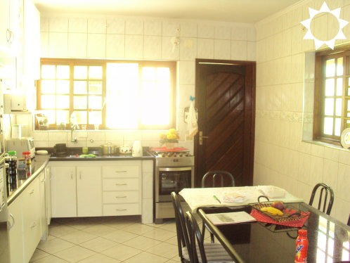 Casa à venda com 3 quartos, 168m² - Foto 19