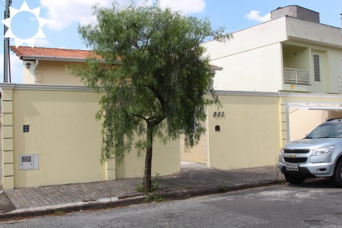 Casa à venda com 3 quartos, 365m² - Foto 2