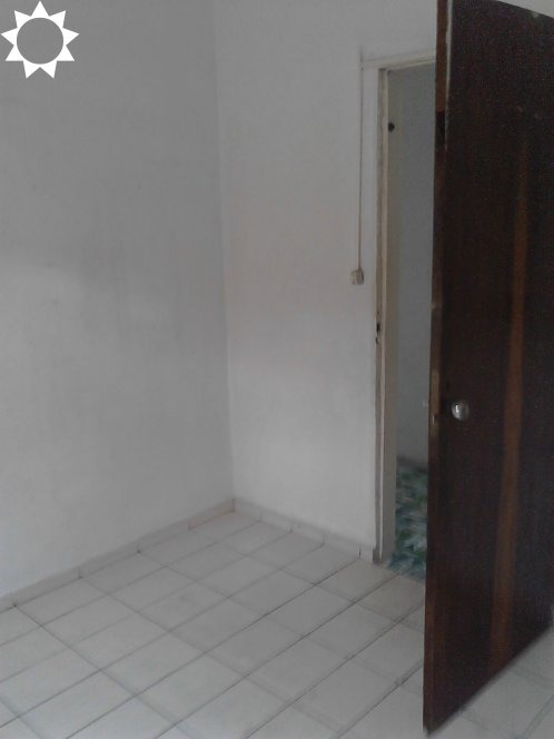 Casa à venda com 1 quarto, 180m² - Foto 7