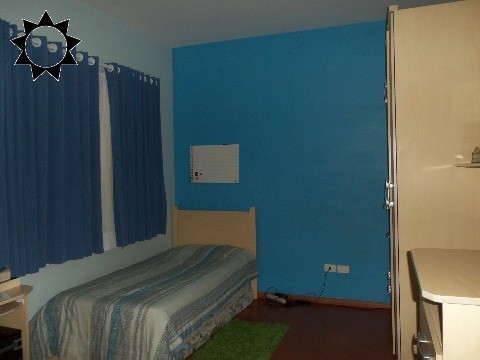 Casa à venda com 4 quartos, 200m² - Foto 19