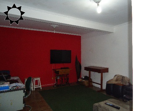 Casa à venda com 3 quartos, 300m² - Foto 2