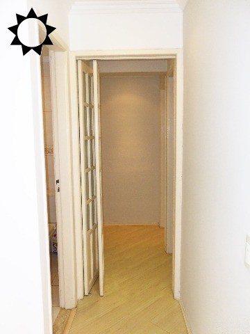 Apartamento para alugar com 3 quartos, 76m² - Foto 11