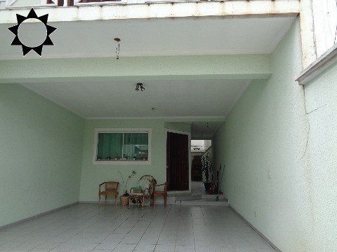 Casa à venda com 3 quartos, 190m² - Foto 2