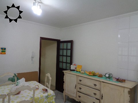 Casa à venda com 3 quartos, 190m² - Foto 9