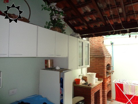 Casa à venda com 3 quartos, 190m² - Foto 10