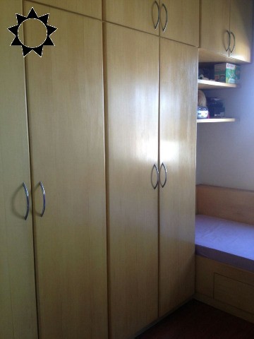 Apartamento à venda com 2 quartos, 65m² - Foto 2