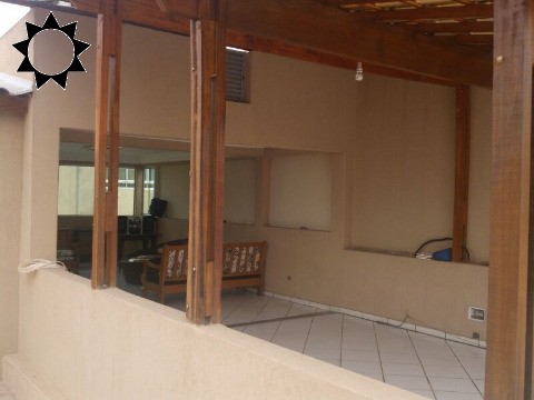 Casa à venda com 3 quartos, 300m² - Foto 6