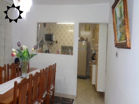 Casa à venda com 2 quartos, 150m² - Foto 1