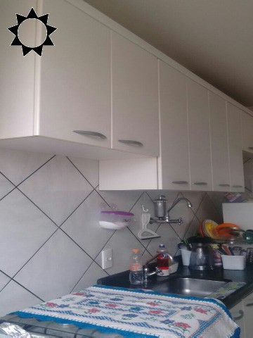 Apartamento à venda com 2 quartos, 48m² - Foto 2