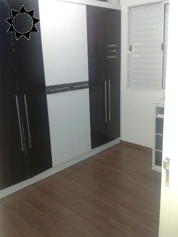 Apartamento à venda com 3 quartos, 60m² - Foto 3