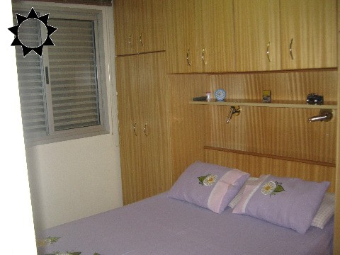 Apartamento à venda com 2 quartos, 60m² - Foto 2