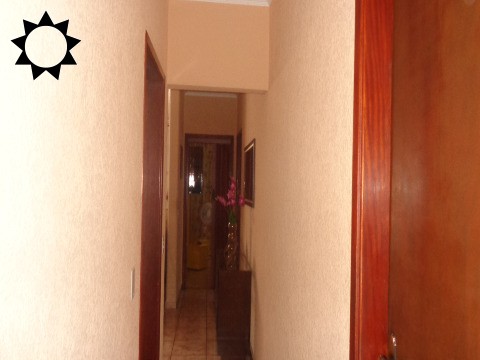 Casa à venda com 4 quartos, 200m² - Foto 19