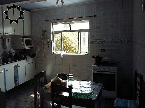 Casa à venda com 4 quartos, 210m² - Foto 5