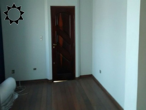 Casa à venda com 3 quartos, 230m² - Foto 12