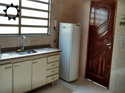 Casa à venda com 3 quartos, 230m² - Foto 15