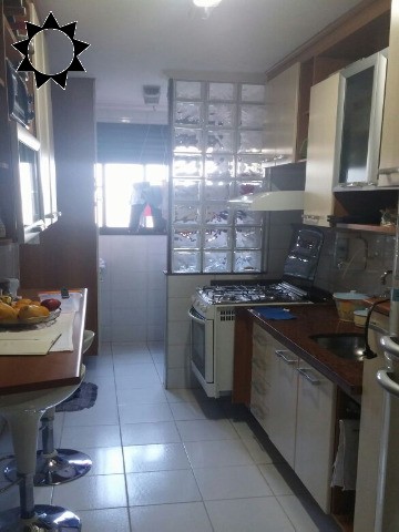 Apartamento à venda com 2 quartos, 62m² - Foto 13