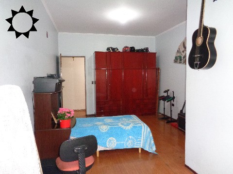 Casa à venda com 3 quartos, 240m² - Foto 13