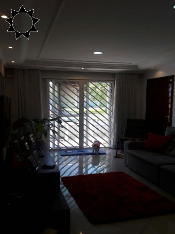 Casa à venda com 3 quartos, 250m² - Foto 17