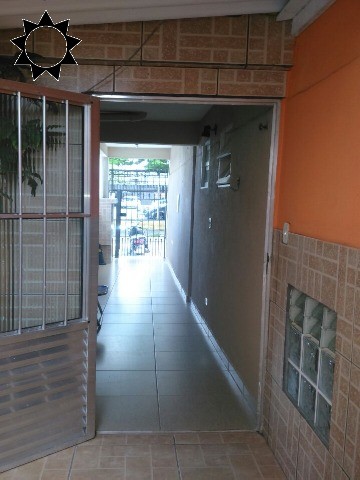 Casa à venda com 2 quartos, 200m² - Foto 7