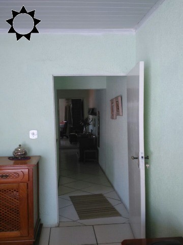 Casa à venda com 2 quartos, 200m² - Foto 12